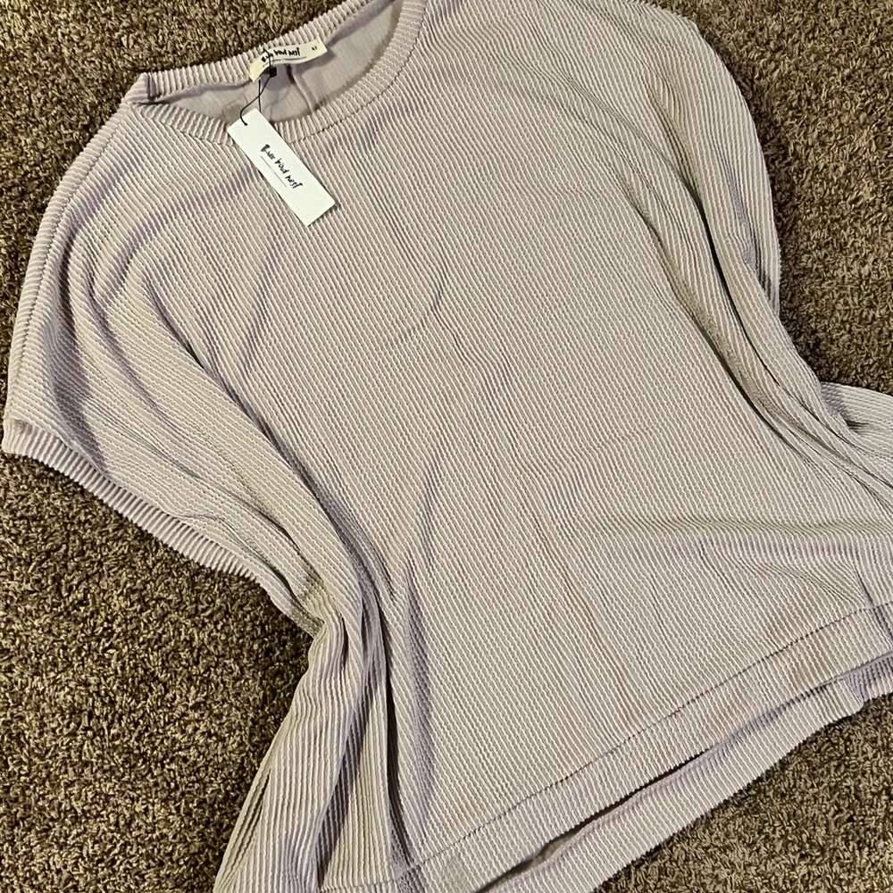 Three Bird Nest Moon Glow Ribbed Gray/Cream Women's Top